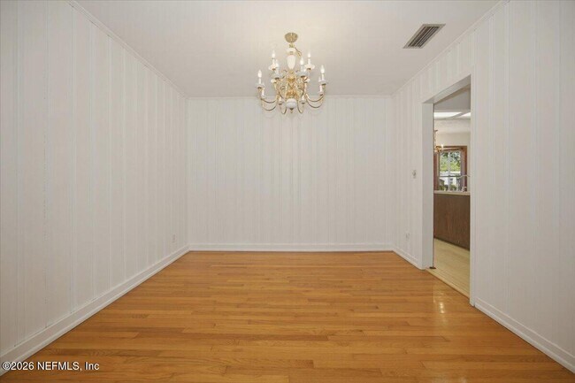 Photo - 2214 Larry Dr