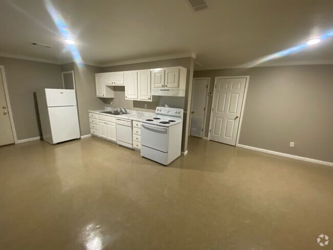 Building Photo - 158 Mattox Rd Rental