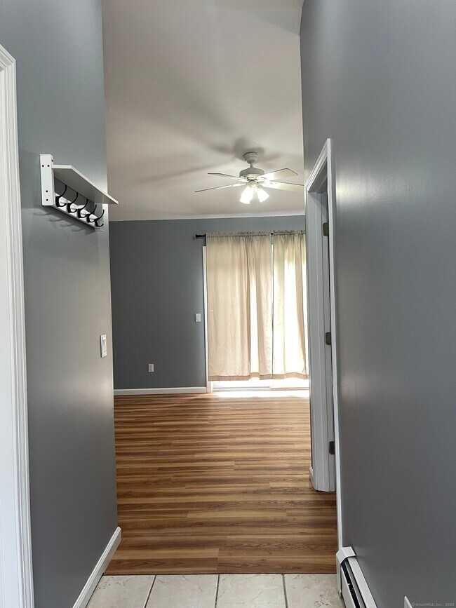 Photo - 17 Heather Glen Ln