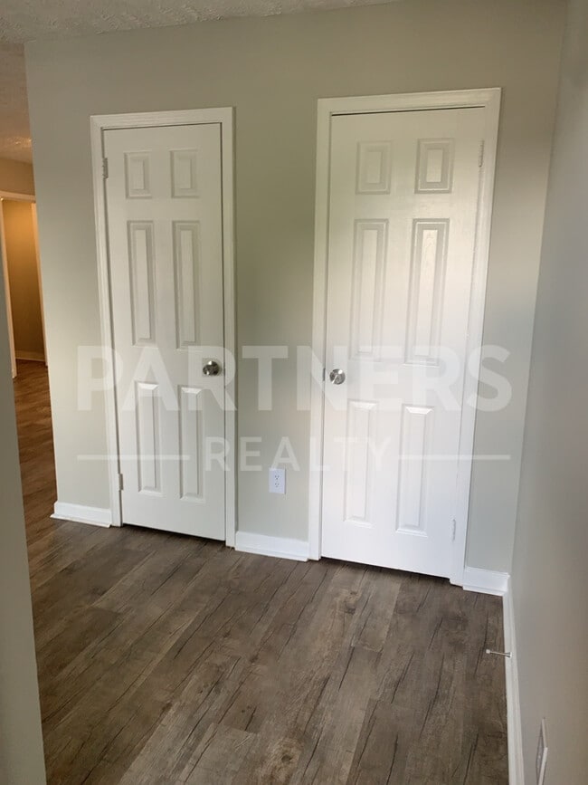 Photo - Eastbrook Apartments 1 & 2 (PI)