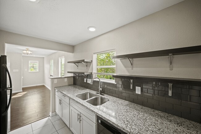 Building Photo - 1205 Morris St Unit A Rental