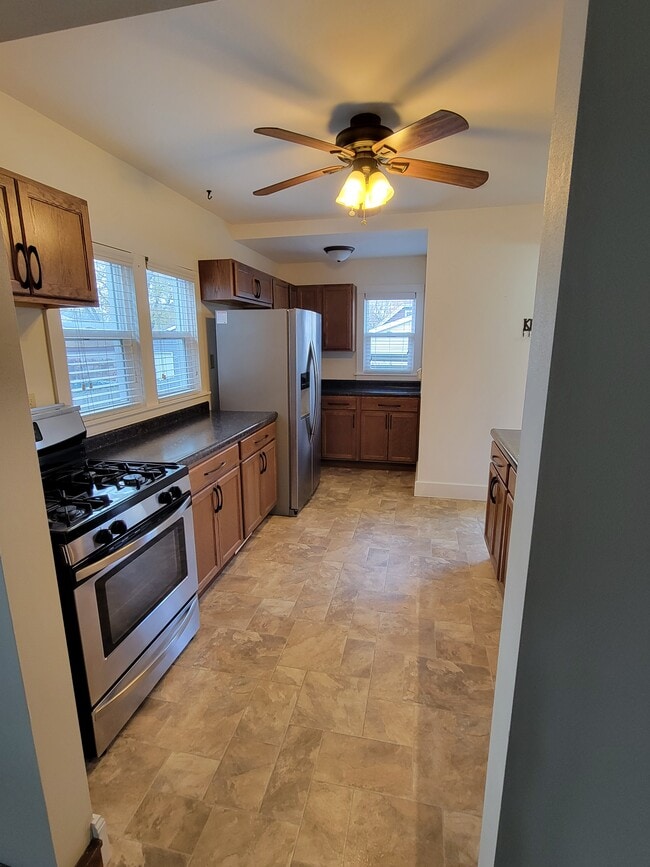 Kitchen1 - 2143 S 68th St