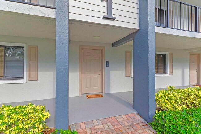 Building Photo - 711 Forest Club Dr Unit 108 Rental