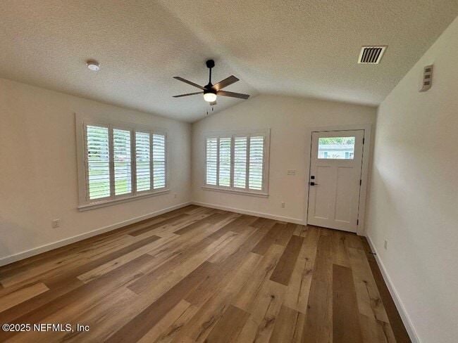 Photo - 455 S Volusia St