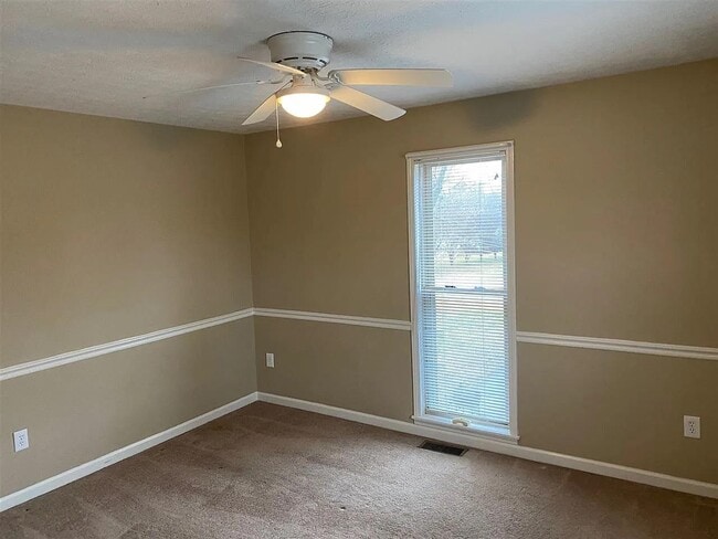 Photo - 1207 Smallhouse Rd