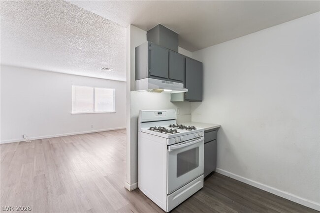 Photo - 6982 Hopkins Dr Unit D