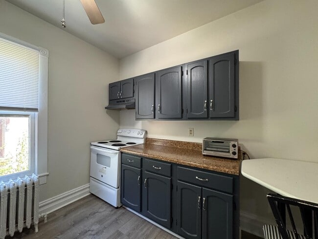 Photo - 301 W Beverley St Unidad 1