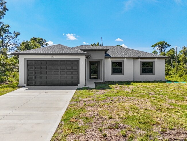 Building Photo - 1134 Sunrise Blvd