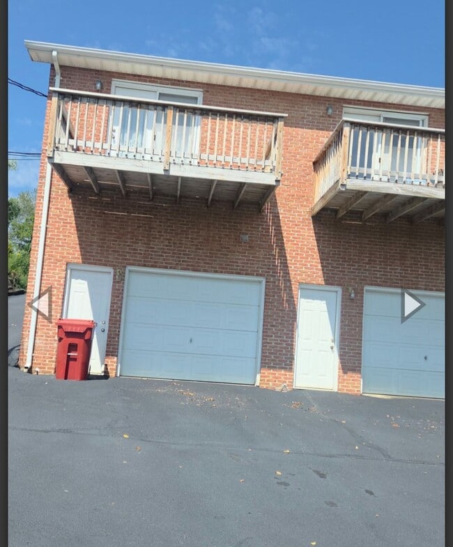 Photo - 112 E 9th Ave