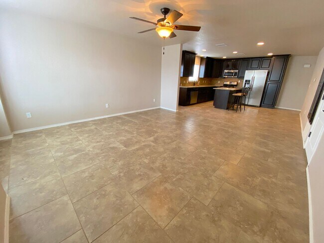 Photo - East El Paso 3bed/2bath Refrig A/C