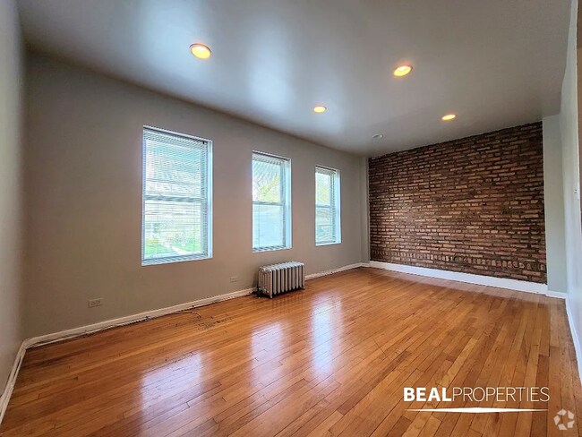 Building Photo - 4237 N Paulina St Unit W2 Rental