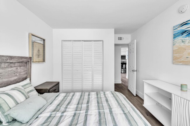 Photo - 801 SW 15th Ave Unidad 7