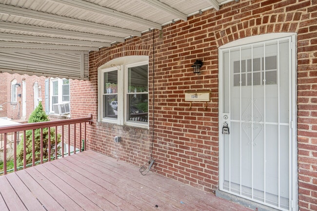 Photo - 1340 Pontiac Ave Unidad A- first fl. - basement