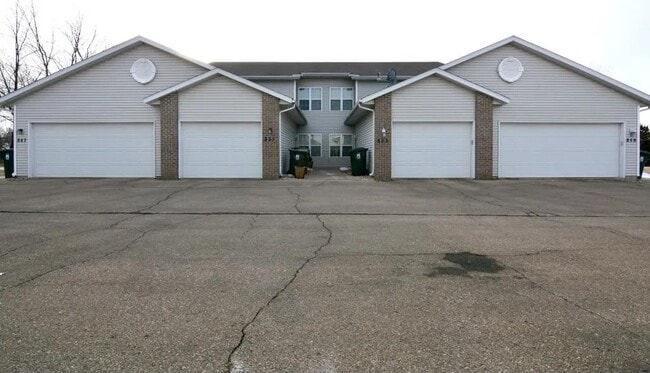 Building Photo - 853 Saint Albert the Great Dr Unit 853 Saint Albert the Great Dr