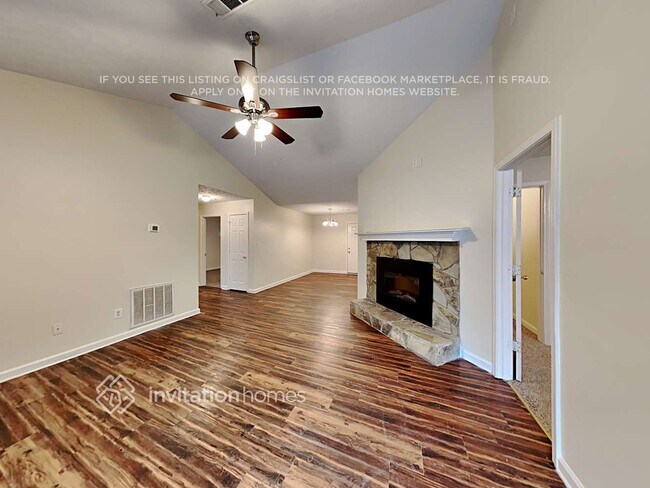 Photo - 175 Green Cir