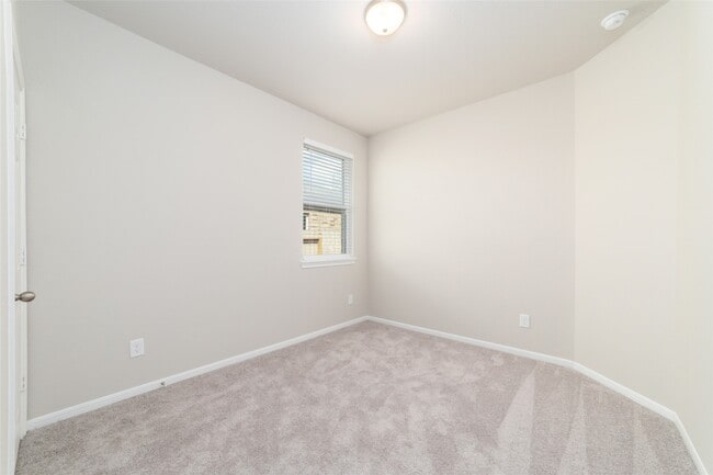 Building Photo - 27518 Beachside Arbor Dr Rental