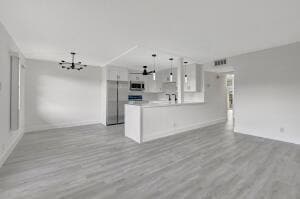 Photo - 2053 Wolverton C