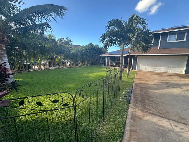 Photo - 73 Honuea Pl