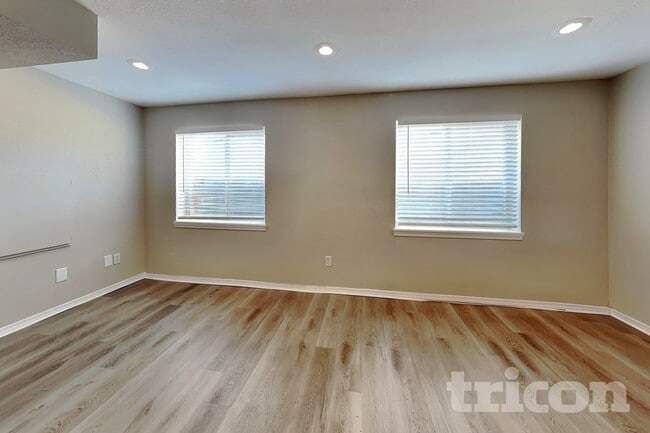 Photo - 12789 Elm St