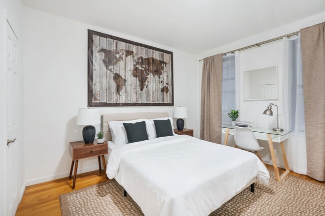 Photo - 319 E 109th St Unidad ID1021947P