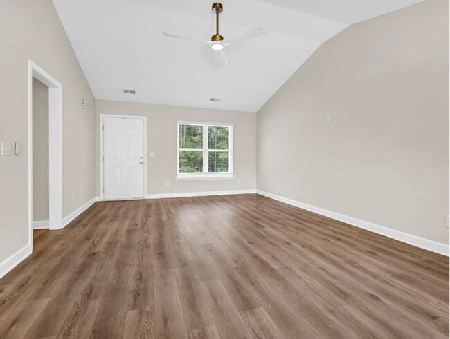 Photo - 1367 Wildwood Ln