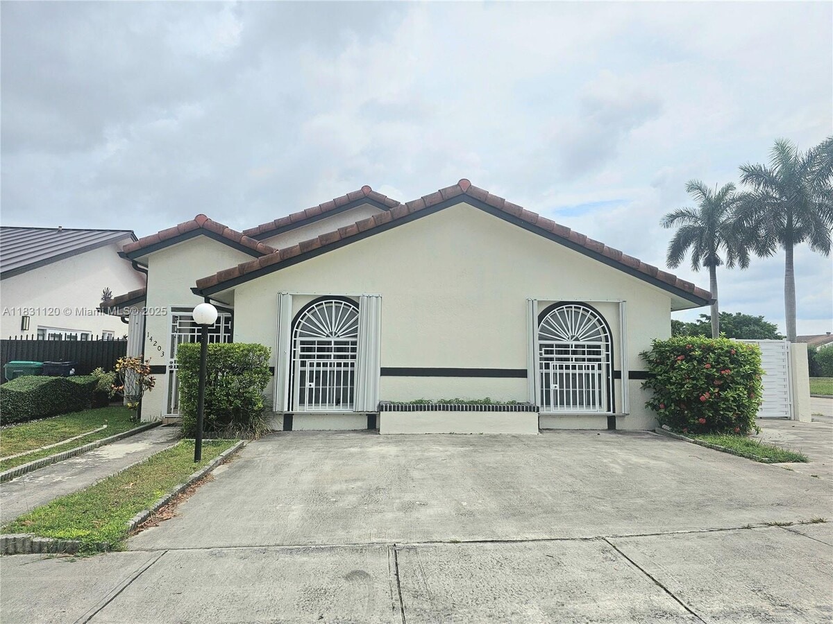 Photo - 14203 SW 54th St House