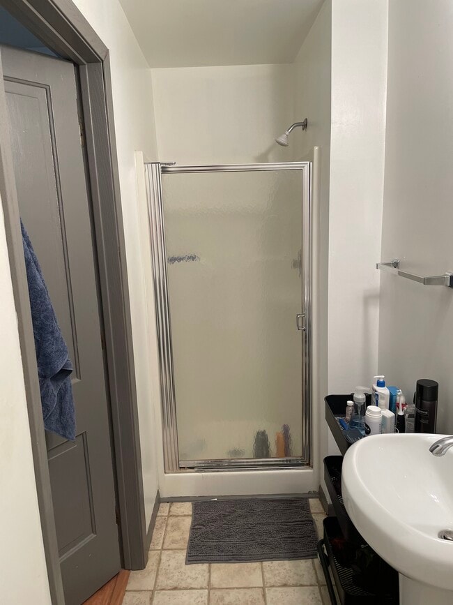 Photo - 400 Main St E Unit 6