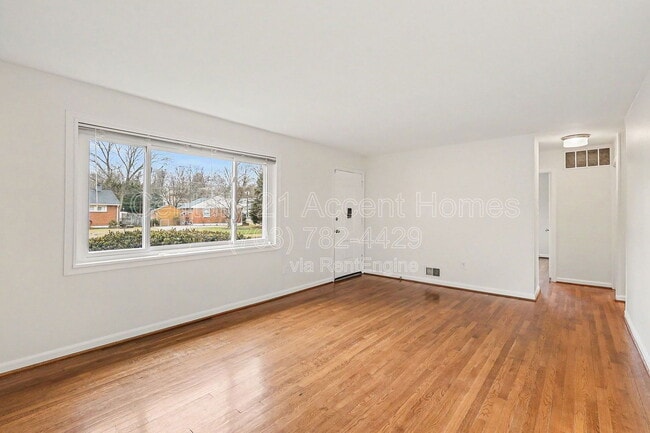 Photo - 6403 Wilcox Ct