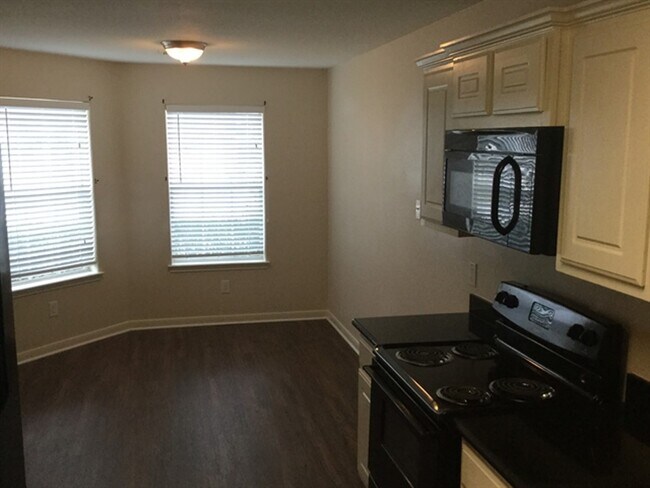 Photo - 28829 Sulphur River Ct
