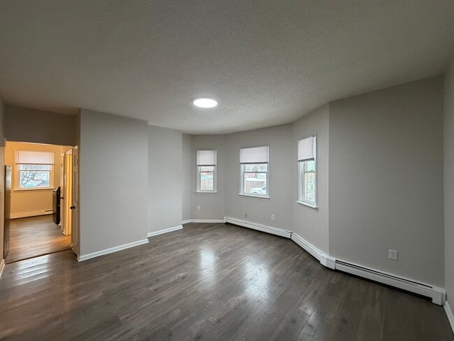 Photo - 137 Midland St Unit 1