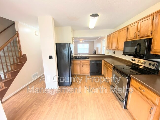 Photo - 5196 Laurel Bridge Ct SE