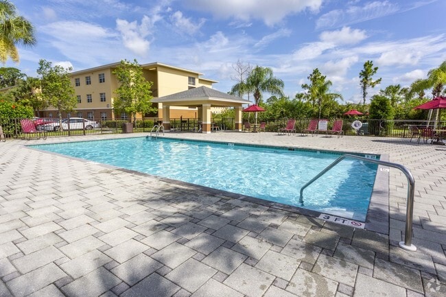 Heron Pond 55+ Apartments