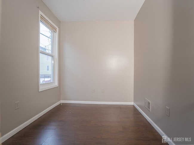 Photo - 296 N Clinton St Unit 1