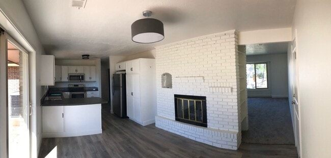 Photo - 1035 Red Bud Cir