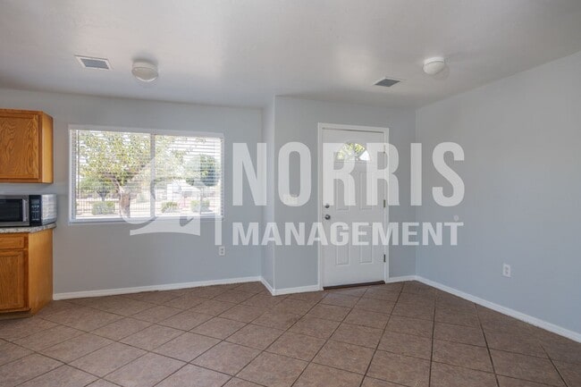 Photo - Great Home in the Heart of Eloy