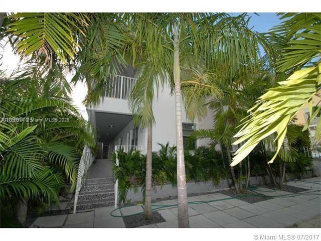 Photo - 1604 Drexel Ave Unidad 102