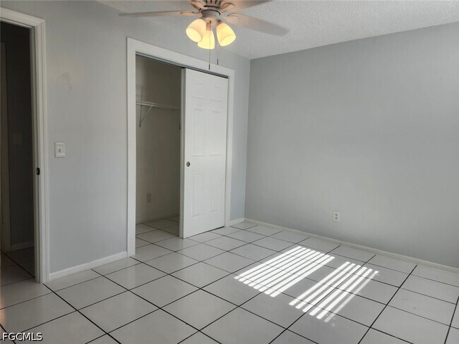 Photo - 1901 SE 15th Pl