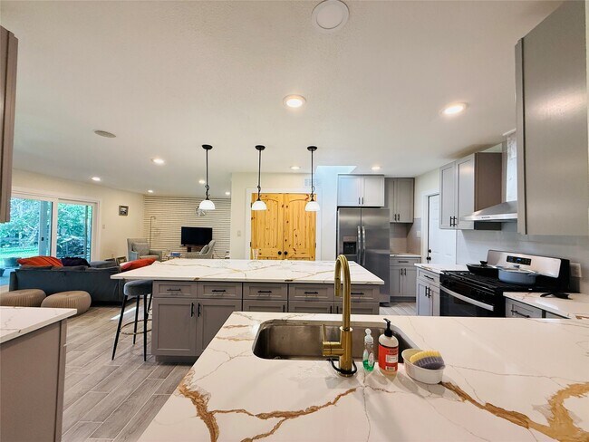 Photo - 3936 Wagon Rd