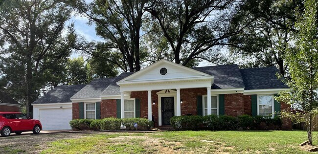 Building Photo - 3141 Glen Echo Dr