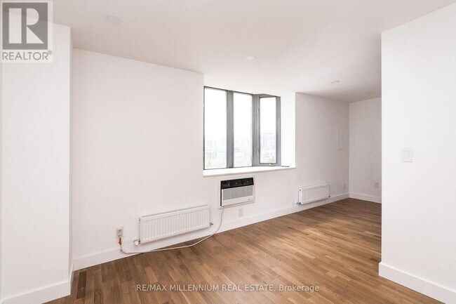 Photo - 800 Richmond St W Unit 1117