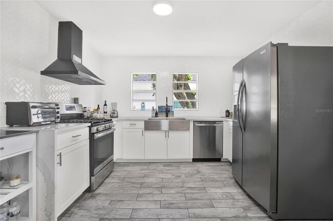 Photo - 4110 N Central Ave