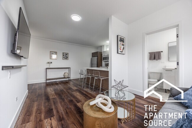 Photo - 5644 N Clark St Unit 3