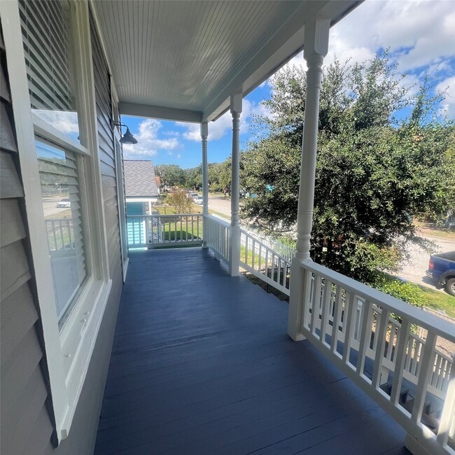 2809 Avenue O 1/2