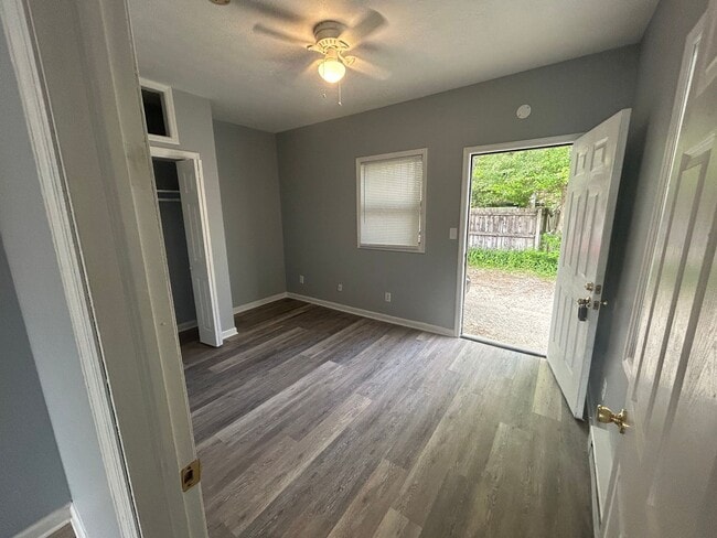 Photo - 1324-26 E. Main St. Unit 1326