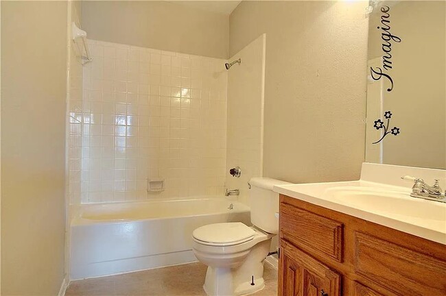 Photo - 3414 Chesapeake Dr