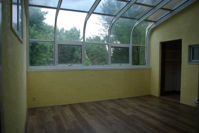 Photo - 520 W Buena Ventura St