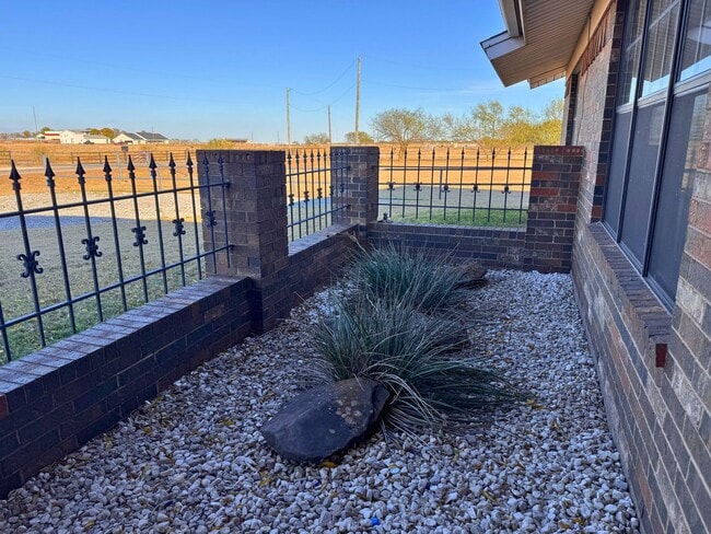 Photo - Unique 1 Bed 1 Bath In The Country!