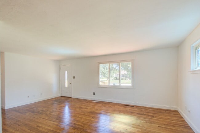 Photo - Patrician Manor, Hampton