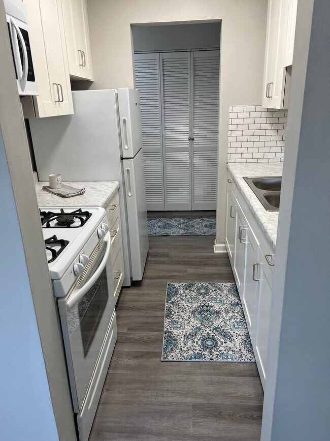 Photo - 830 Trace Dr Unit 107
