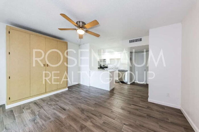 Photo - 6320 N 16th St Unidad 210